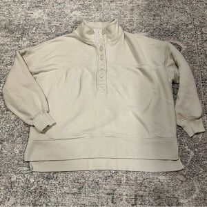 American Eagle Pullover
